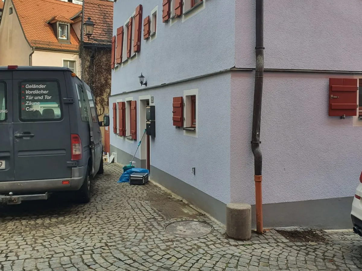 Saniertes Fachwerkhaus in Ansbach — Außenansicht nach der Komplettsanierung